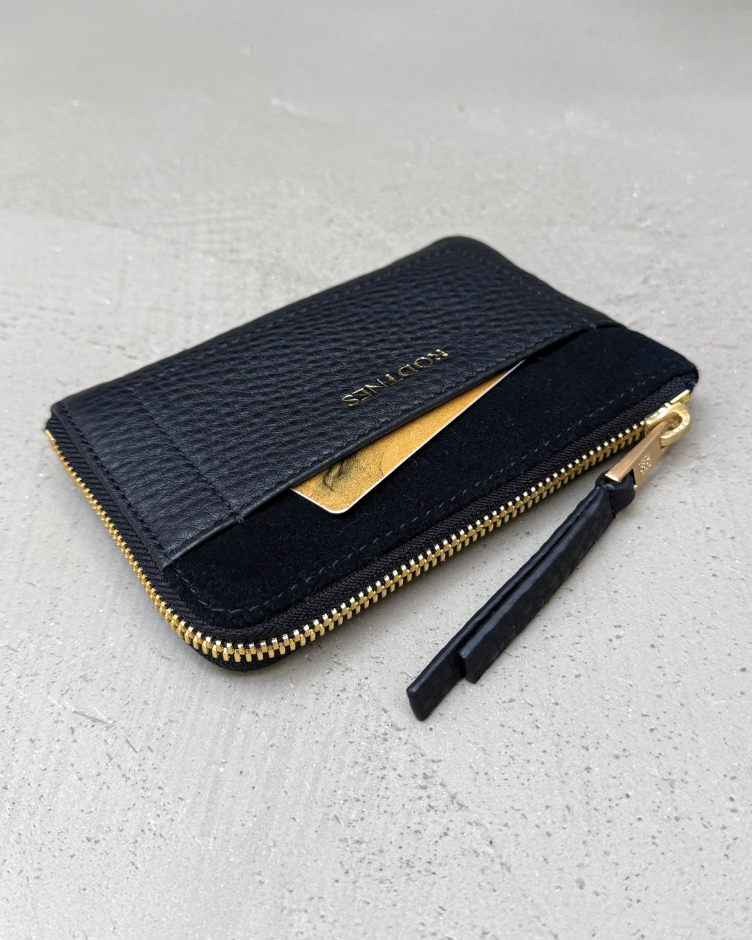 Poppy Wallet Black