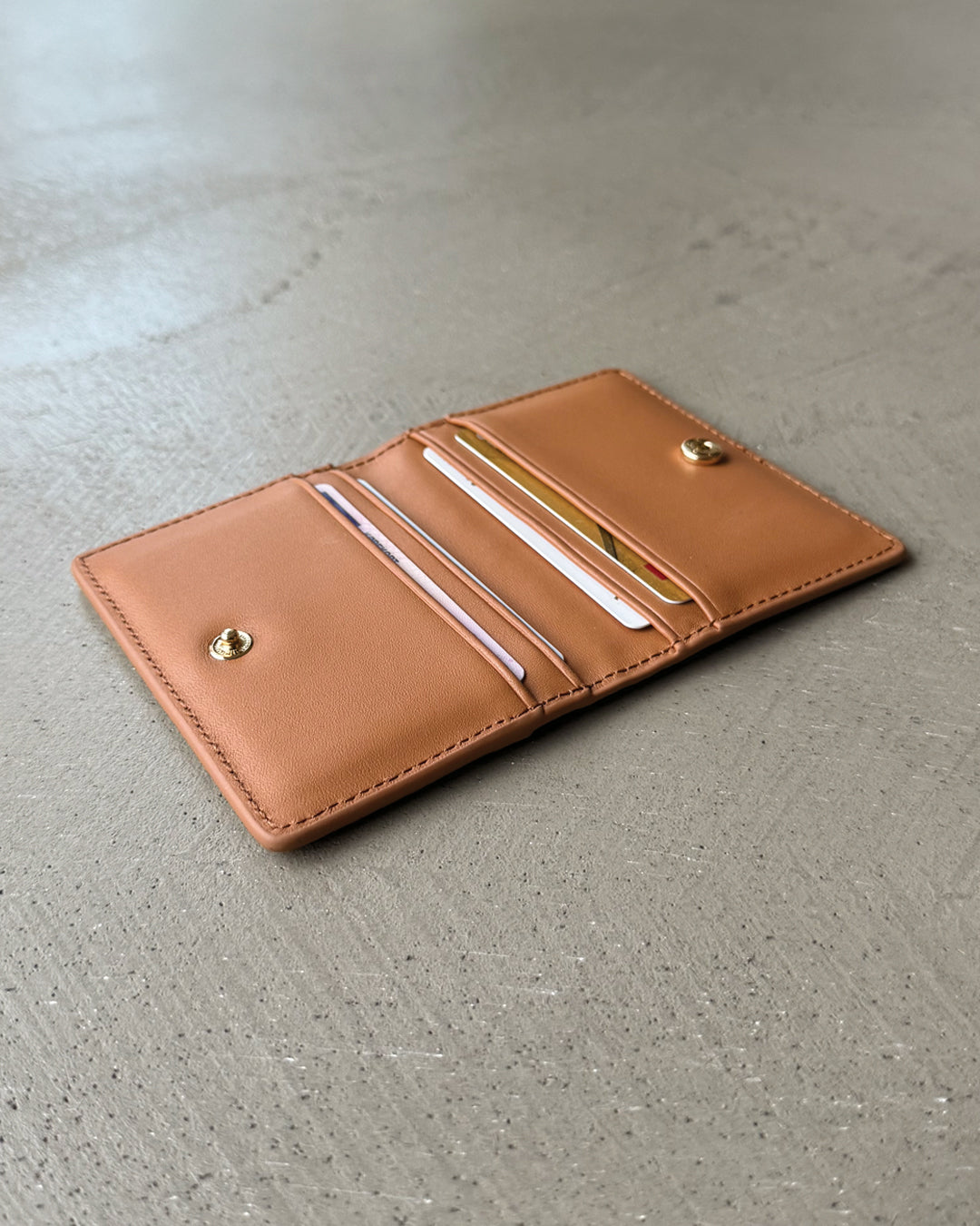 Jodi Cardholder Beech